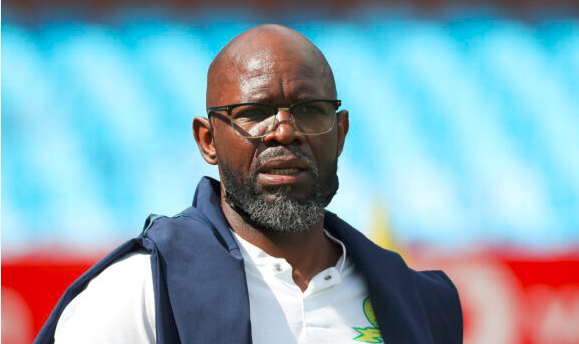 巴法纳的主帅布罗斯发表对南非队的评论