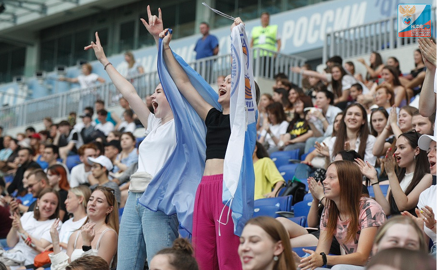 伏尔加格勒国立体育学院3比2技术学院夺冠