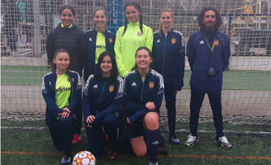 赫雅斯女子足球青少年培训事业蓬勃发展