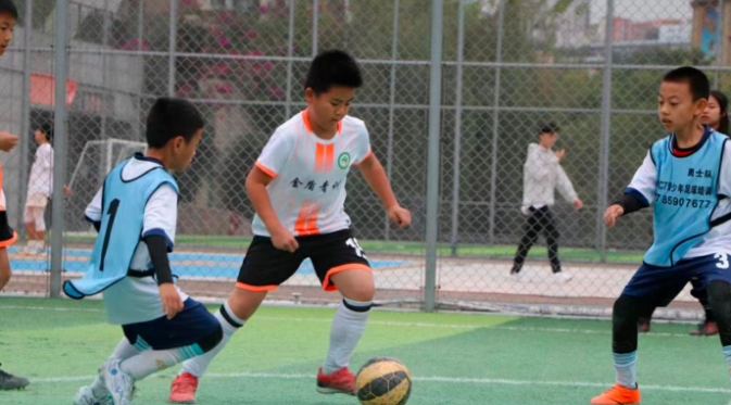 贵州青少年五人足球比赛黔西南赛区圆满闭幕